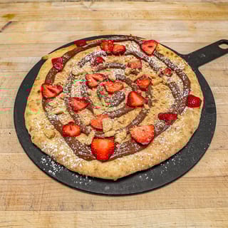 Nutella Pizza