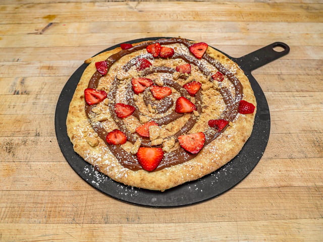 Nutella Pizza